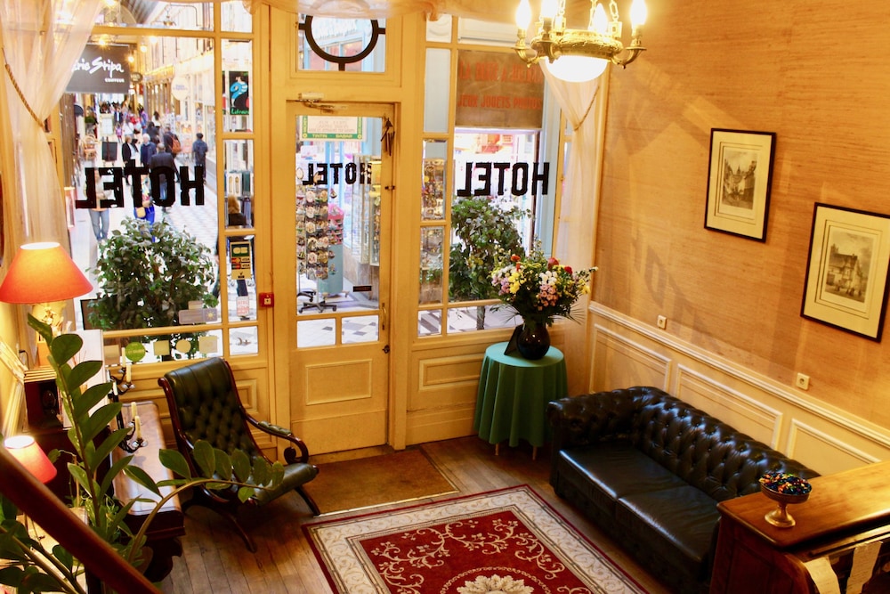 Hôtel Chopin 52/65