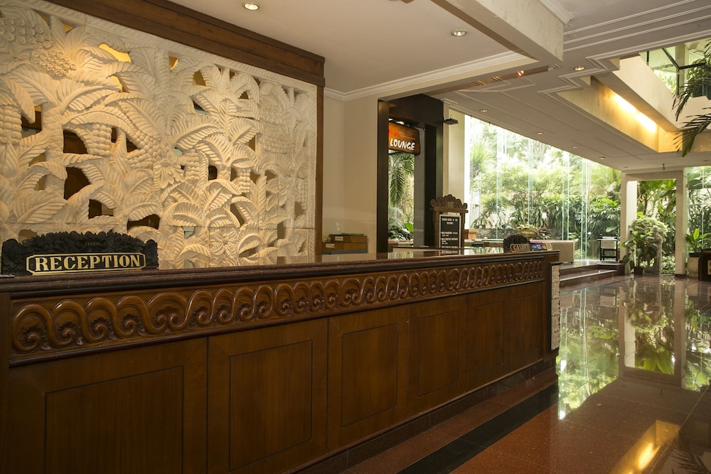Parigata Resort Spa 9/71