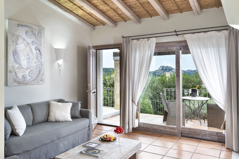 Hotel Li Finistreddi 46/73