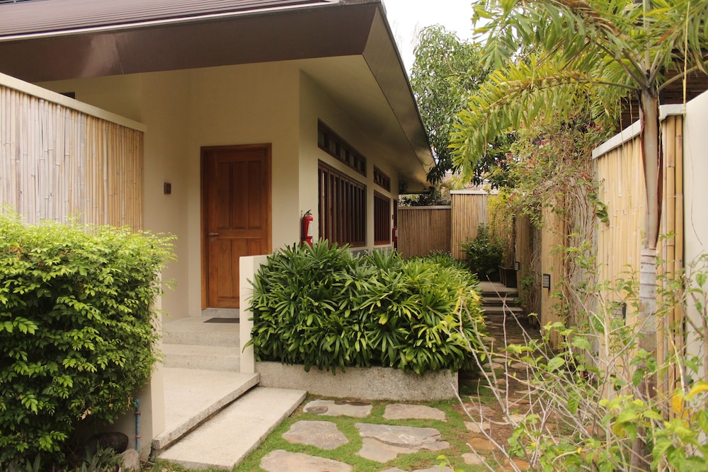 Bravo Resorts Munting Paraiso 38/49