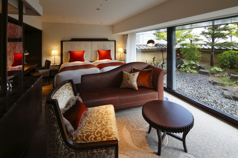 Kyoto Century Hotel 54/75