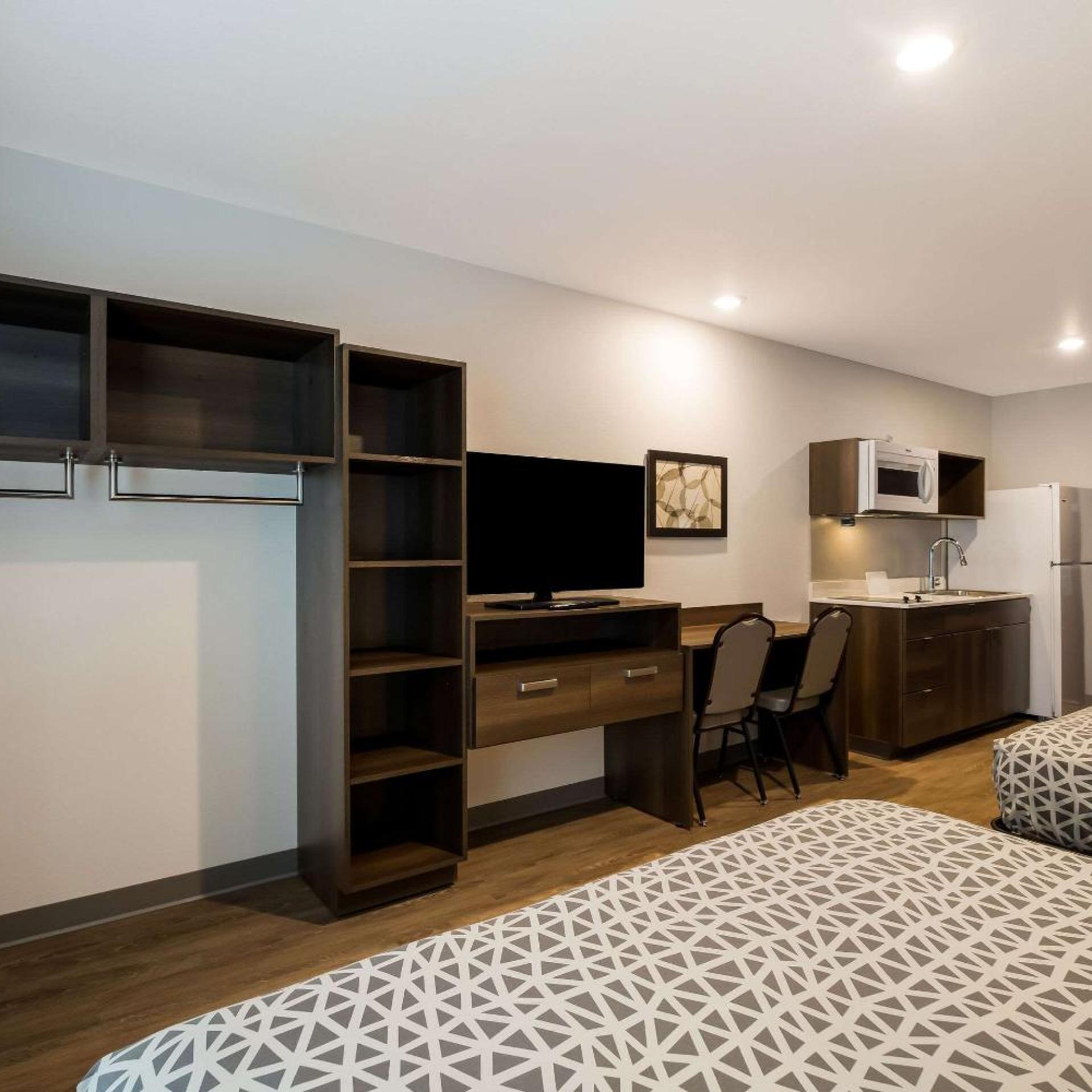 WoodSpring Suites Moreno Valley 15/26