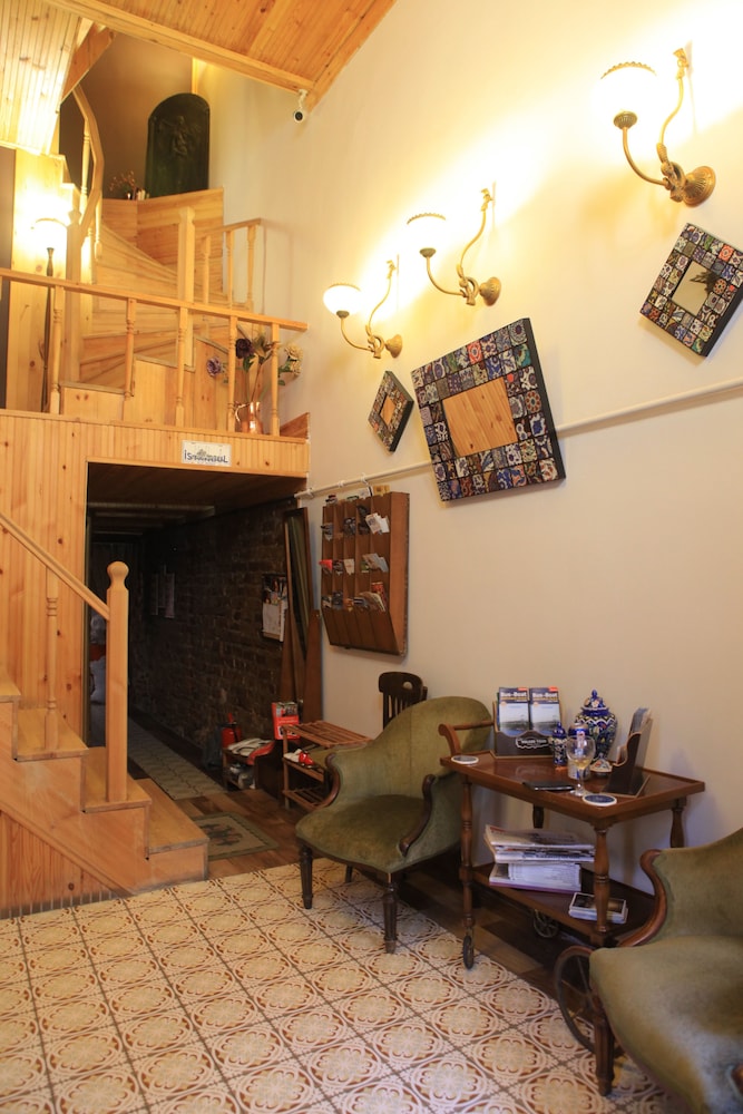 Tom Square Boutique Hotel 10/50