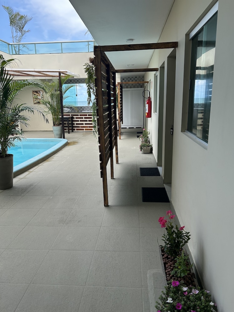 Pousada Ondas do Mar 15/23