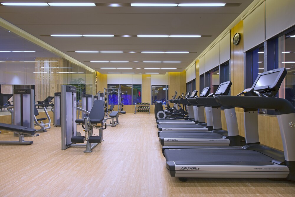 Wanda Vista Dongguan 32/70