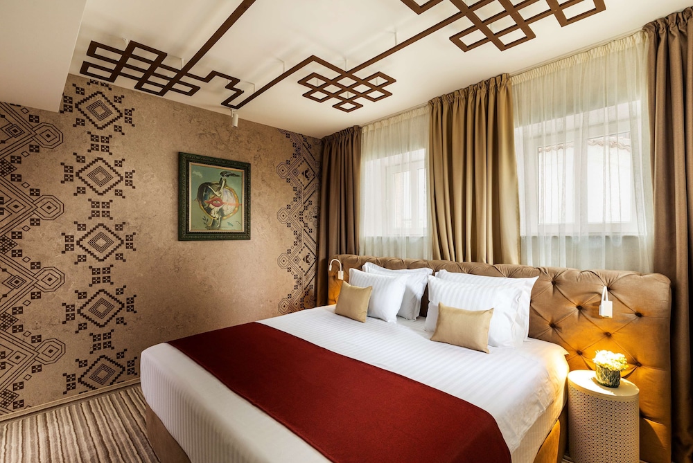 Hotel Gallery 37 30/58