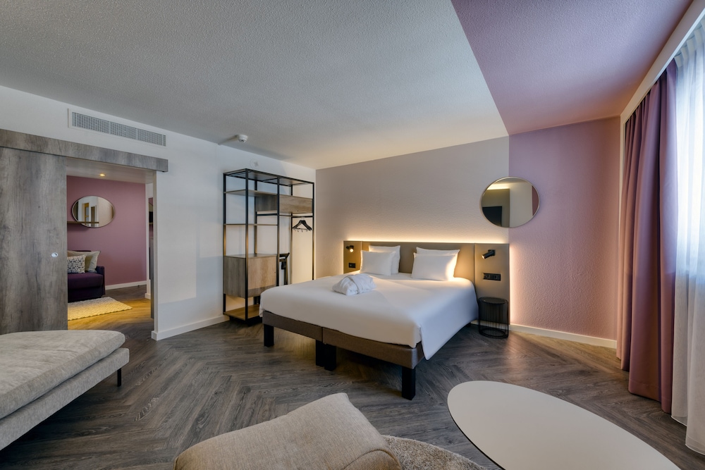 Novotel Zurich City West 11/79