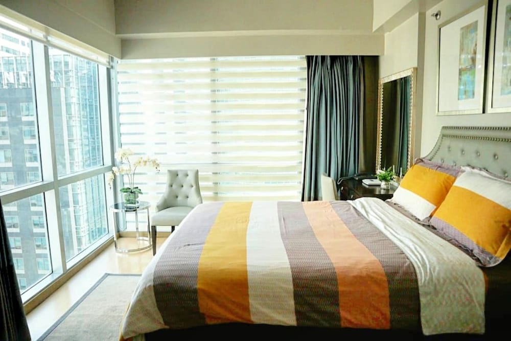 Avant Apartments At The Fort 11/49