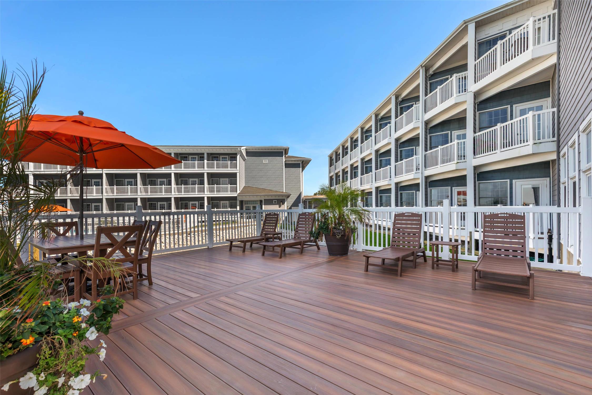 Comfort Suites Chincoteague Island Bayfront Resort 3/25