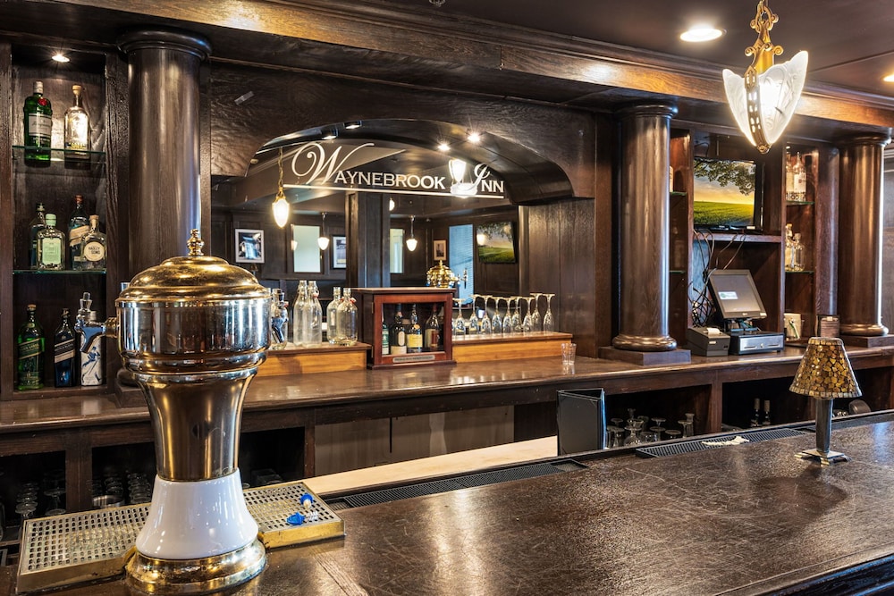 Waynebrook Inn Est 1865 43/73