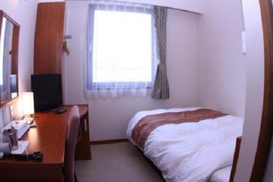 Hotel Kunimi Gotenmba 11/75