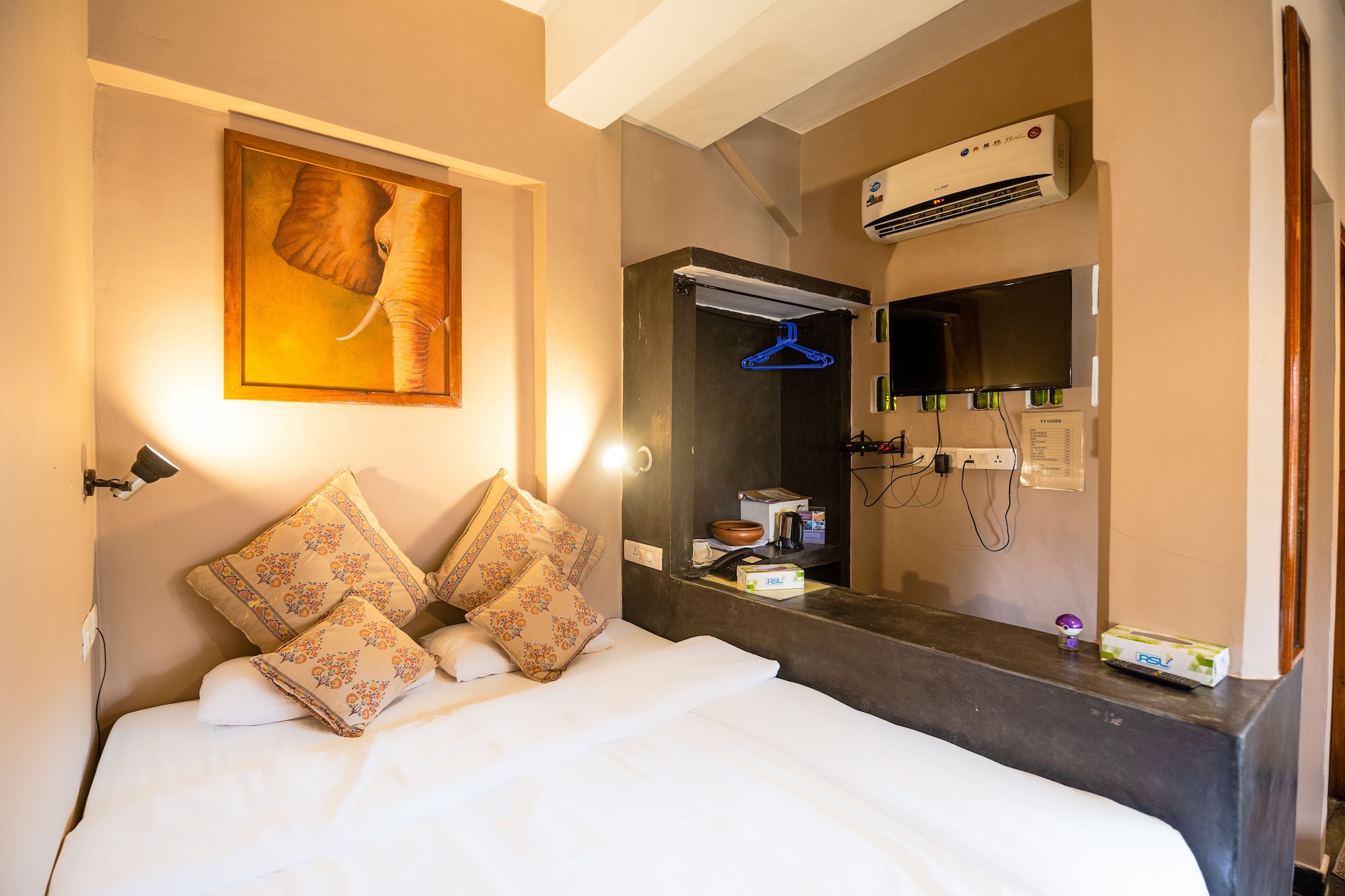 غرفة أساسية بسرير كوين، Fiesta Beach Resort 2/3