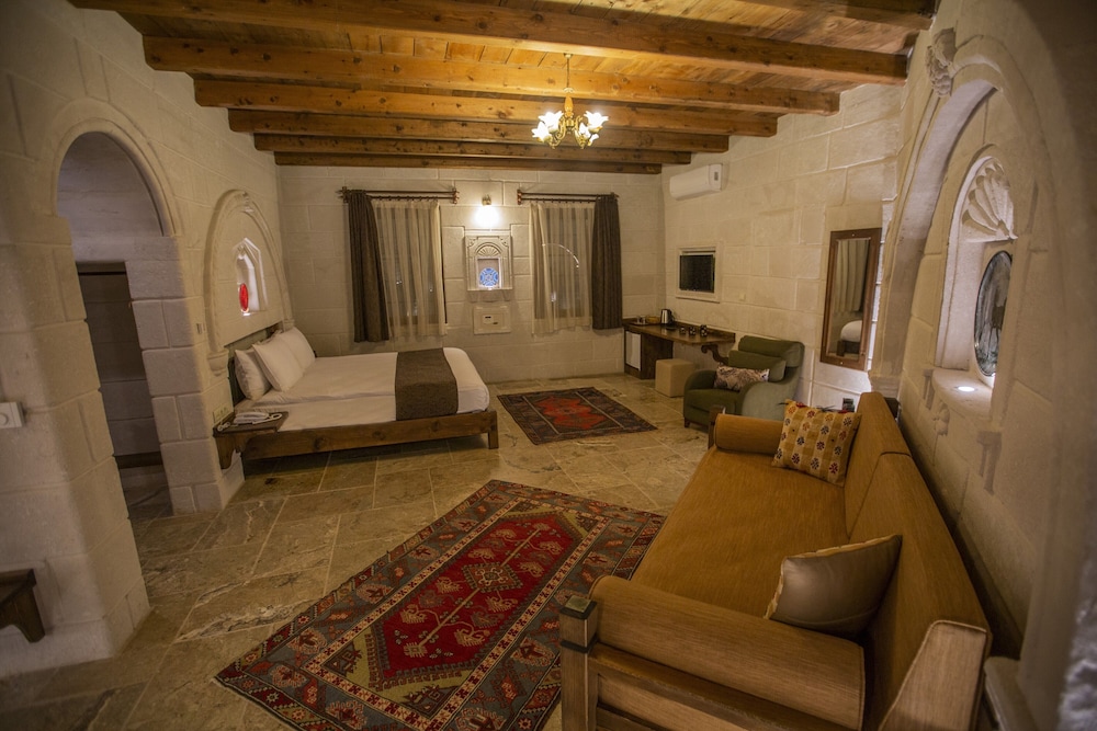 Zara Cave Hotel 35/50