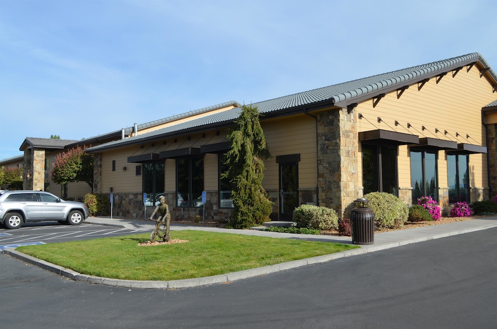 Best Western Rory & Ryan Inns 6/47