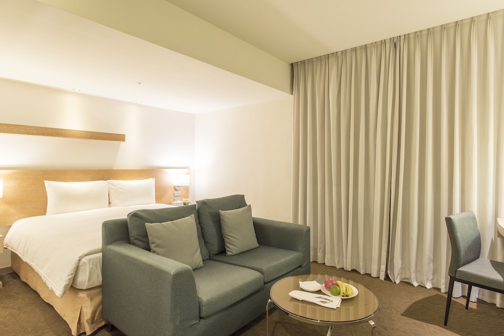 Beacon Hotel 54/69