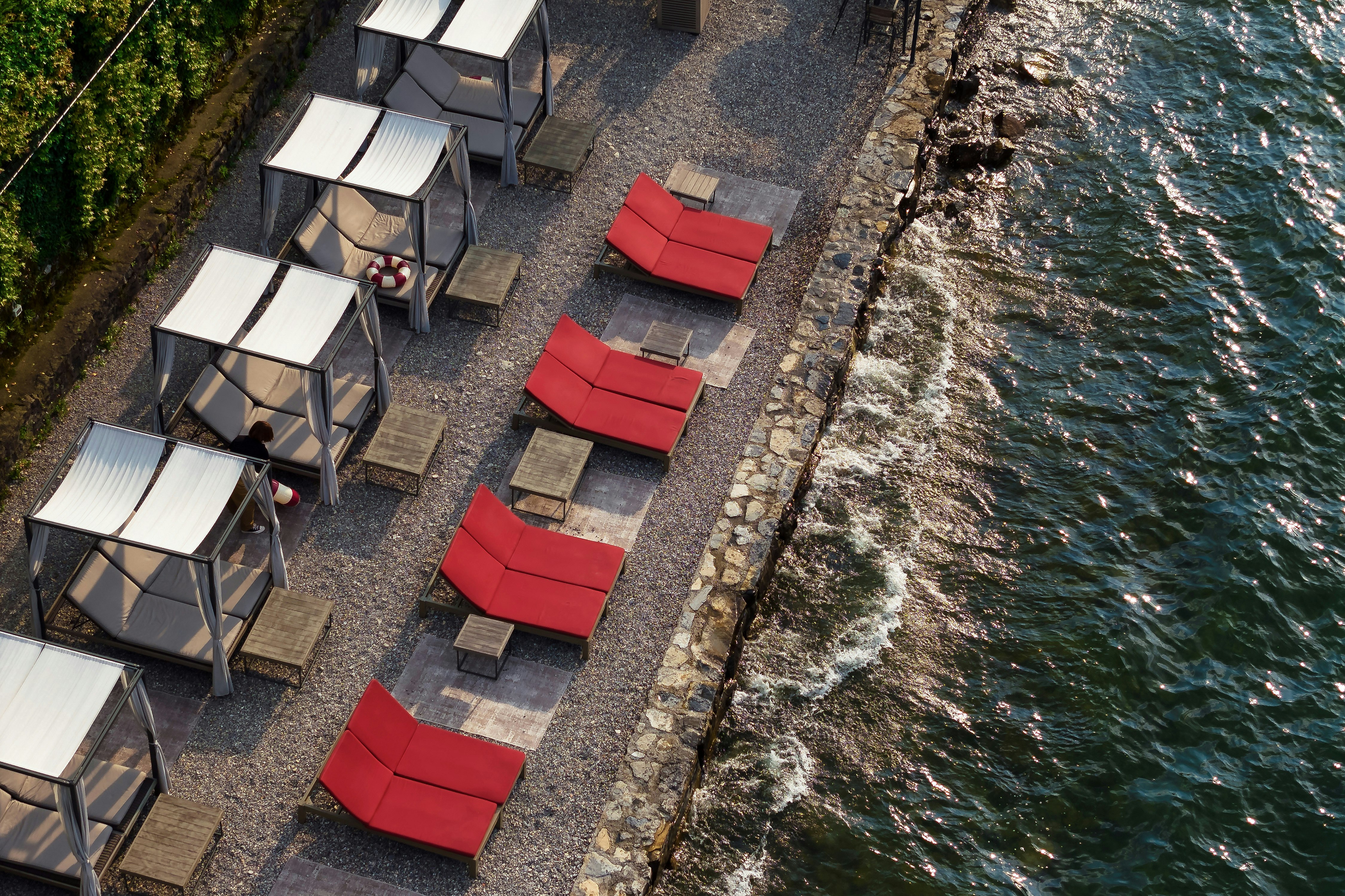 Filario Hotel and Residences 43/46