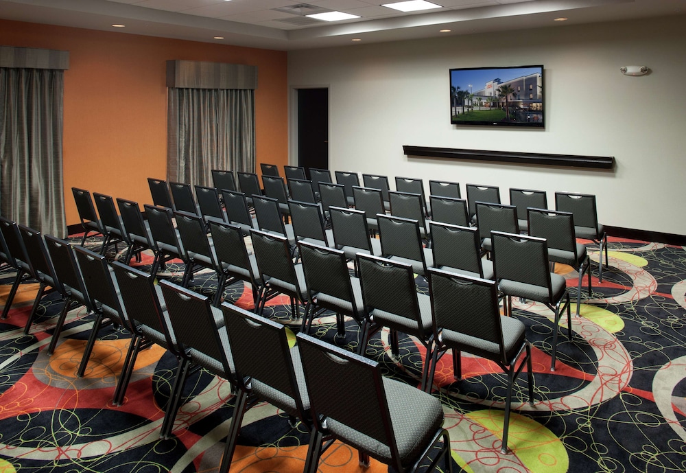 Hampton Inn And Suites Marksville La 18/23