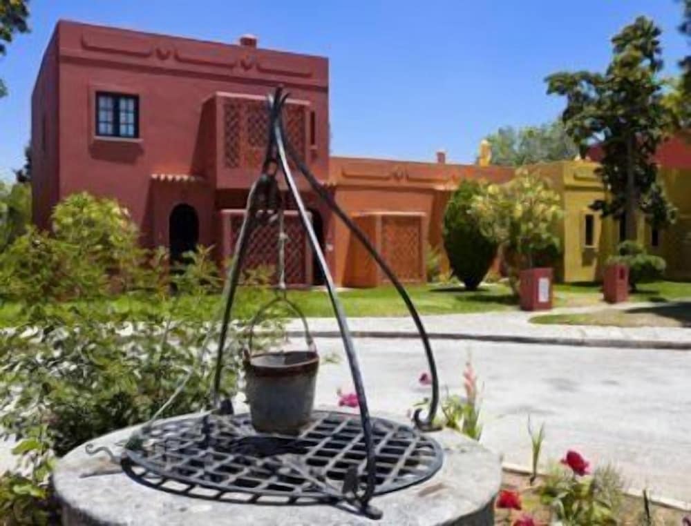 Colina Village 63/78