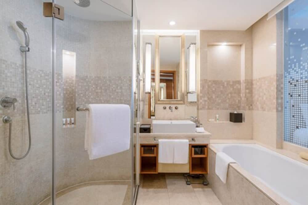 Swissotel Grand Shanghai 47/47