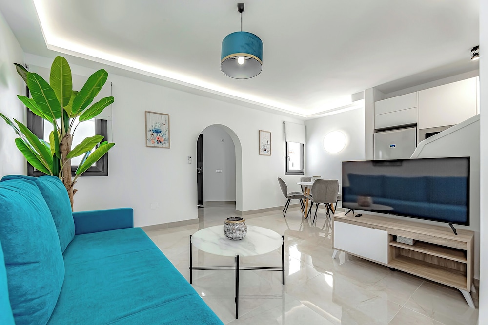Ocean Boulevard Tenerife 25/50