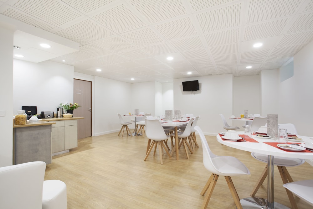 Appart'hotel Odalys City Nice Centre 71/81