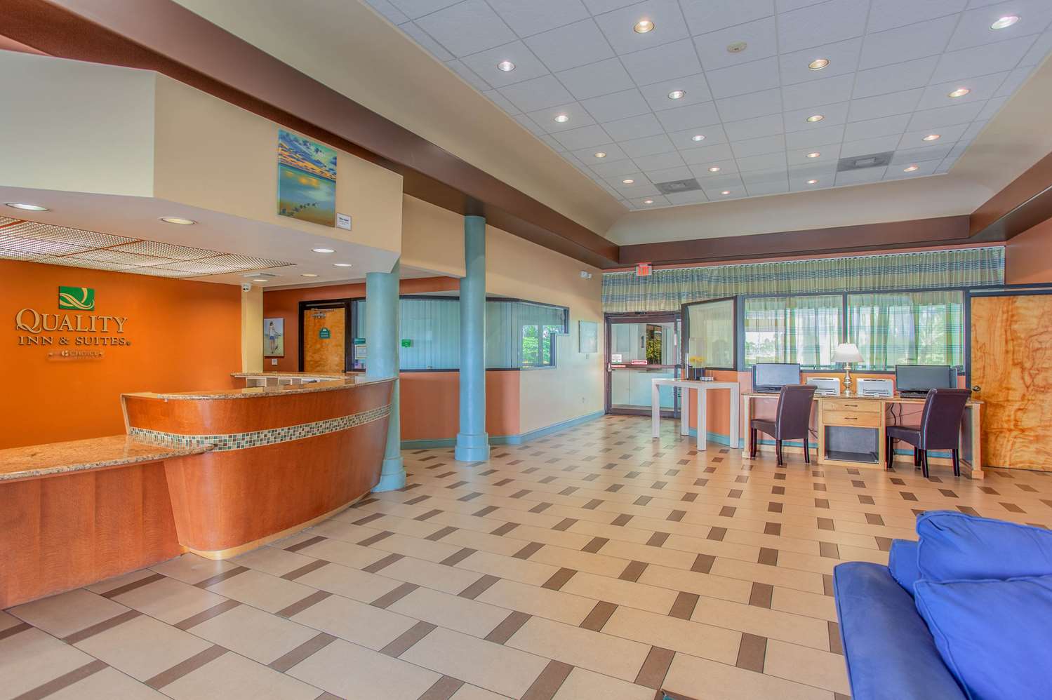 Beachside Hotel and Suites 8/43