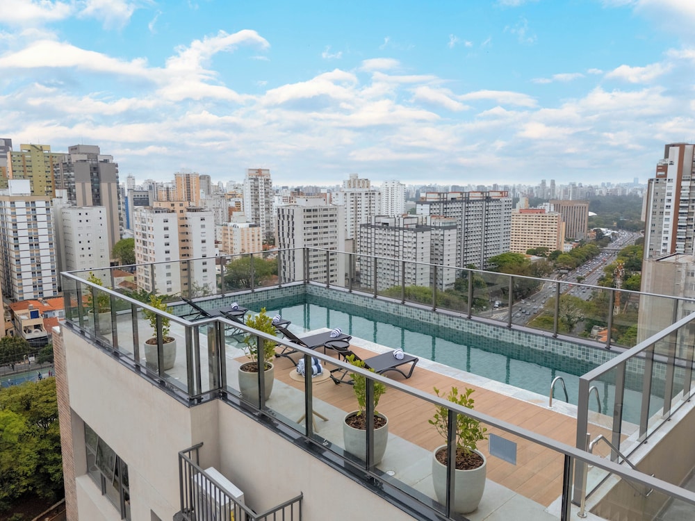 Cozzy Premium Paulista Hotel 6/70