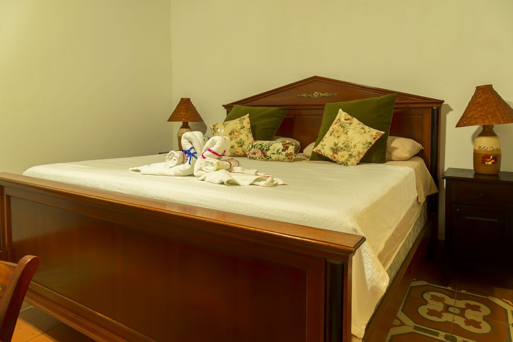 Hotel Cordoba 21/72