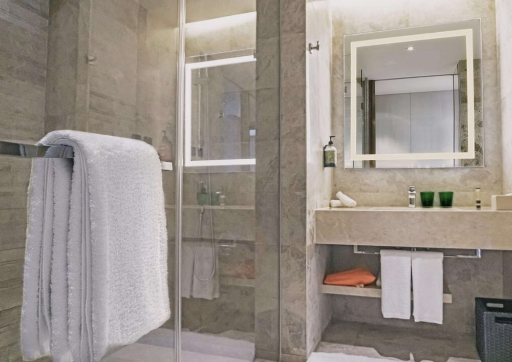 East Beijing Hotel 53/55