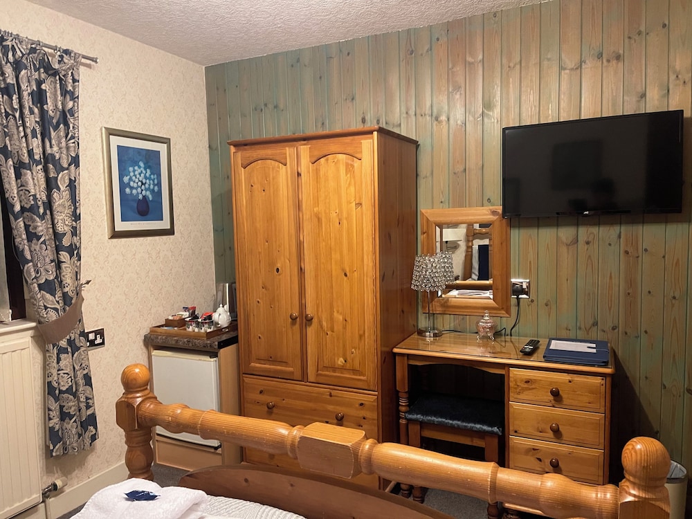 Dionard Guest House 37/46