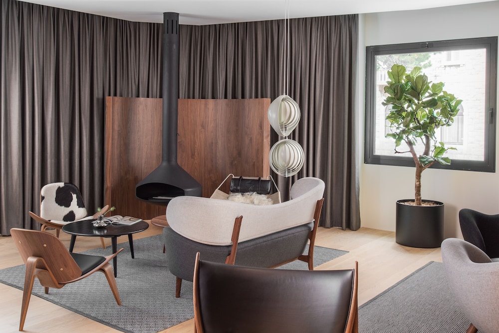 Briig Boutique Hotel 53/72
