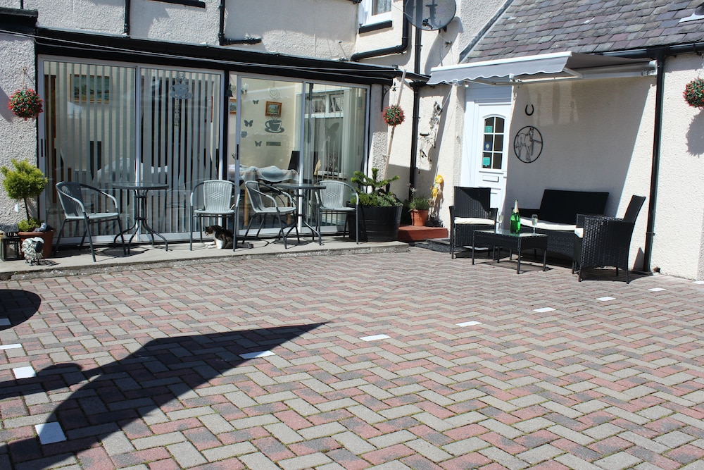 Pitfaranne Guest House 44/50
