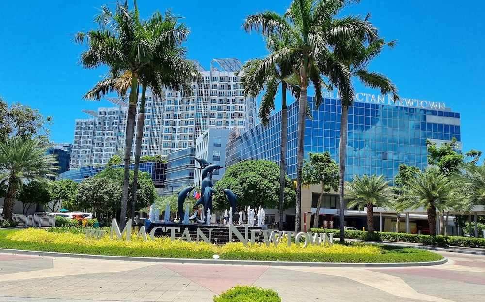 La Mirada Residences 79/87