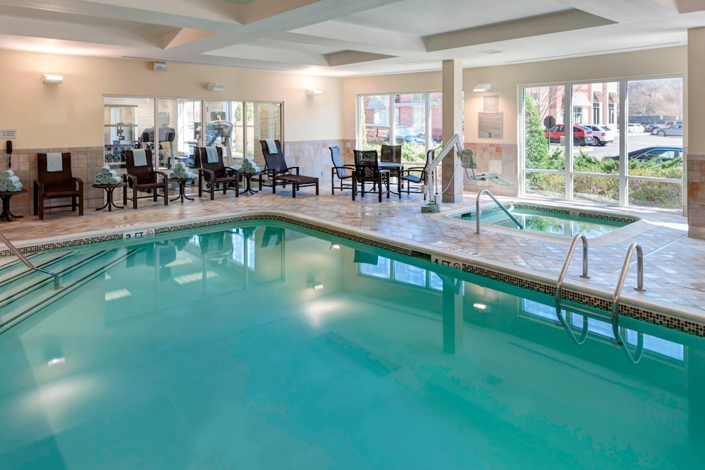 Courtyard by Marriott Franklin Cool Springs 1/53