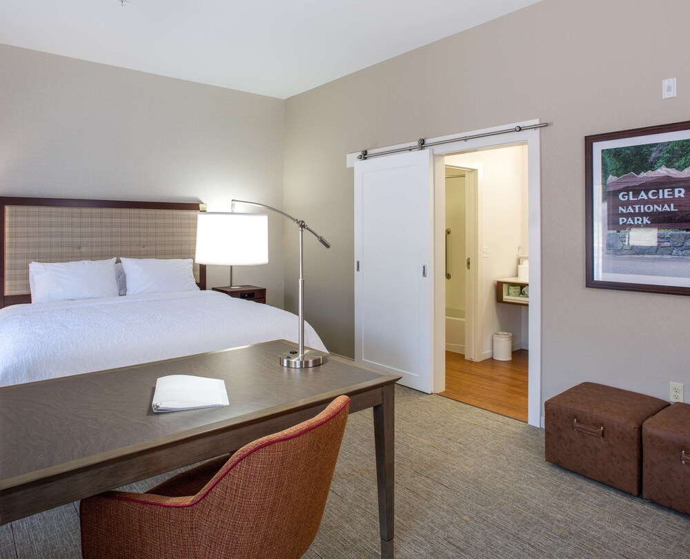 Hampton Inn Suites Whitefish Mt 15/45