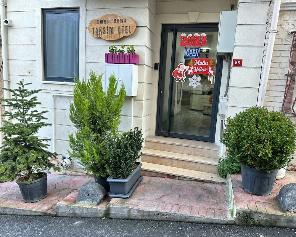 Sweet Home Taksim Otel 6/50