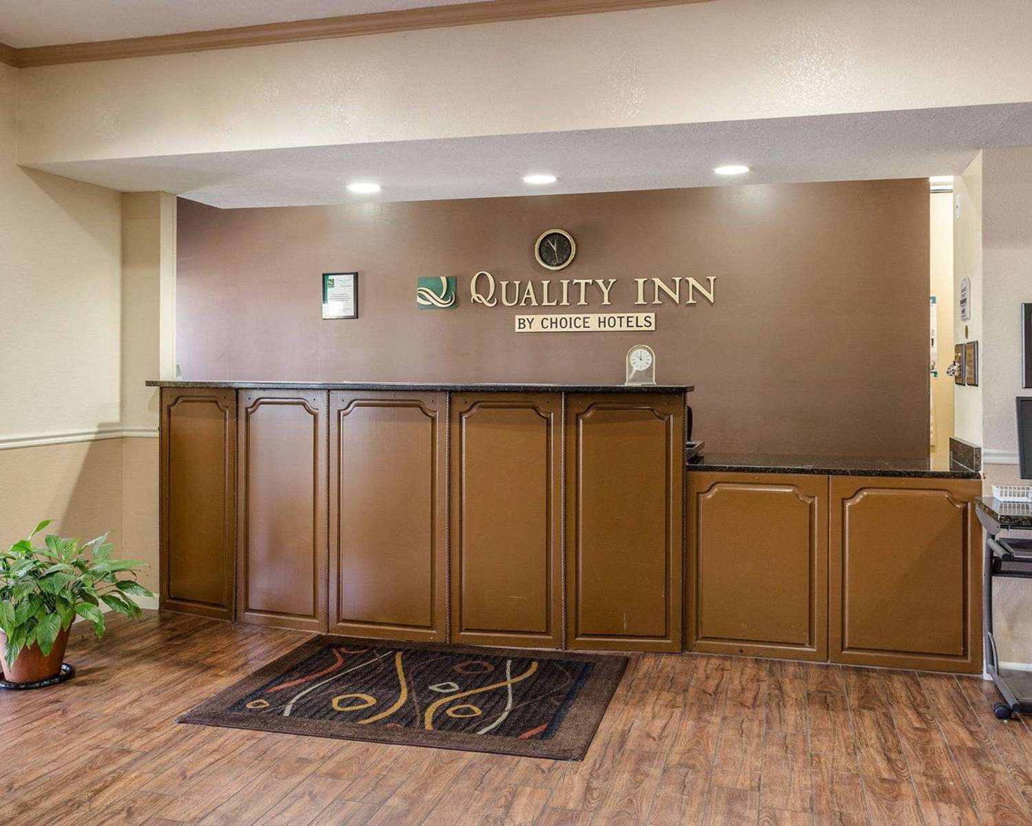Quality Inn West Memphis 1/14