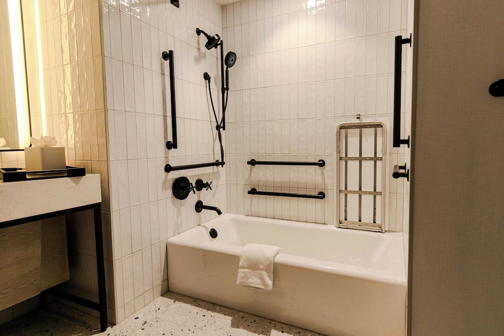 Hotel Amalga, St. Augustine, A Tribute Portfolio Hotel 43/43