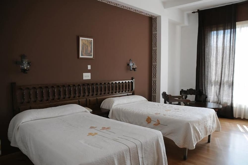 Hotel Eumesa 9/47