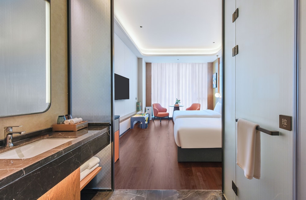 Novotel Jinan Airport 25/28