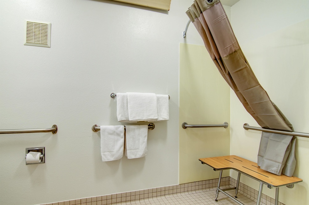 Motel6 Springfield, MO - North 55/56