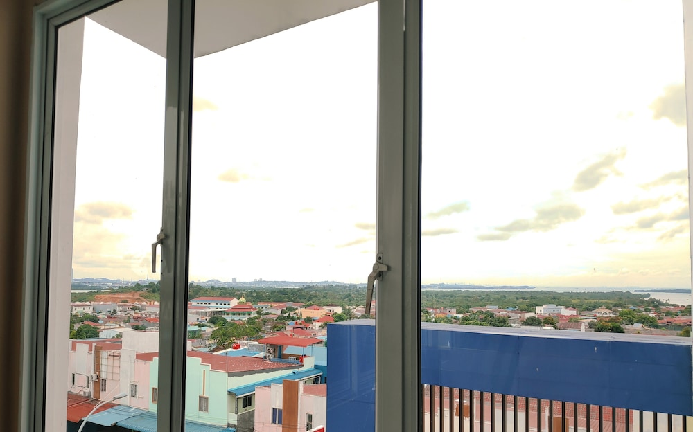 Os Hotel Airport Batam 40/43