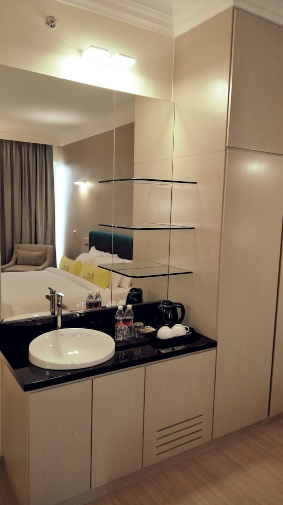 UCSI HOTEL KUCHING 38/72