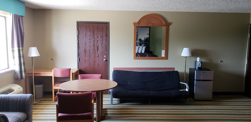 Super 8 By Wyndham Champaign 42/52