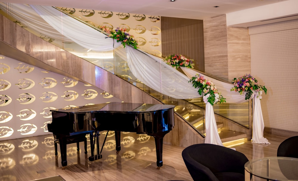 The Bayleaf Intramuros 42/56