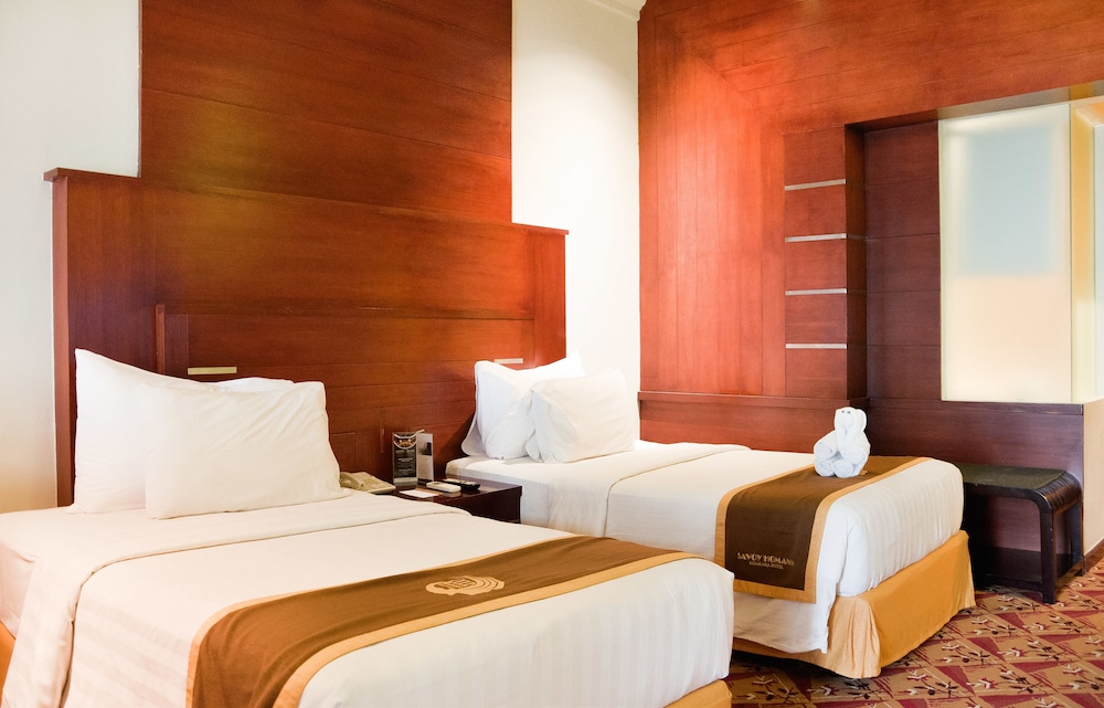 Savoy Homann Bandung 20/61