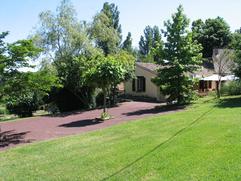 Chambres D'hôtes Aux Trois Sources 39/43