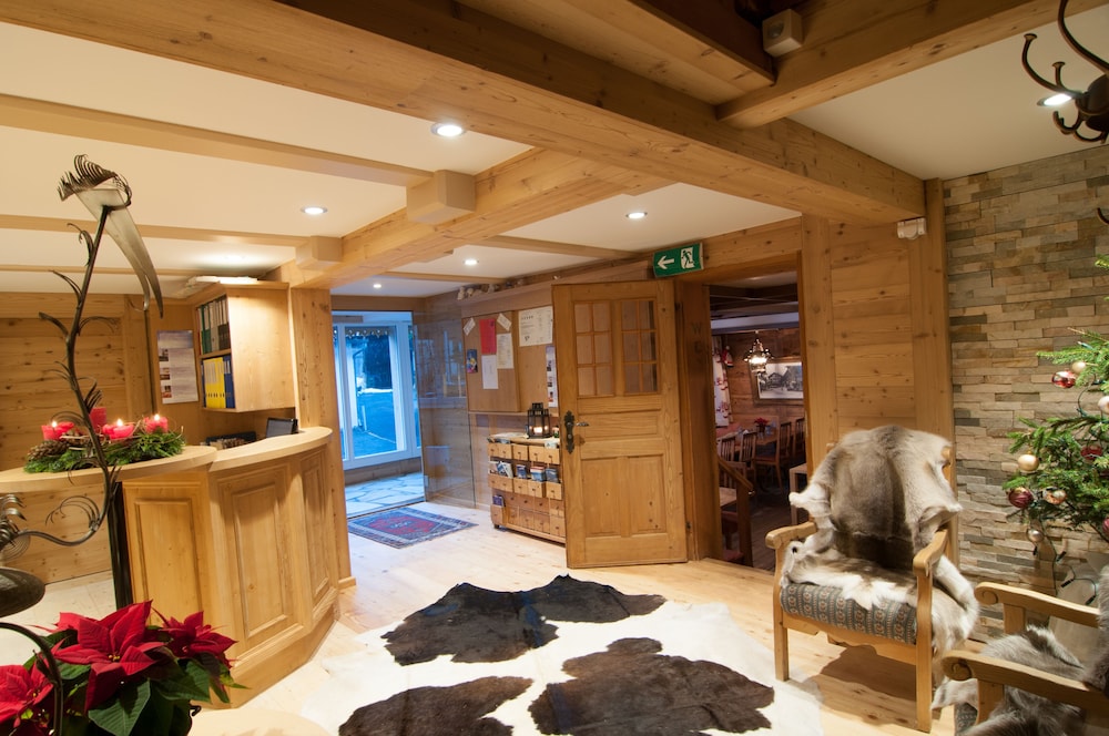 Hotel Alpenblick 7/50