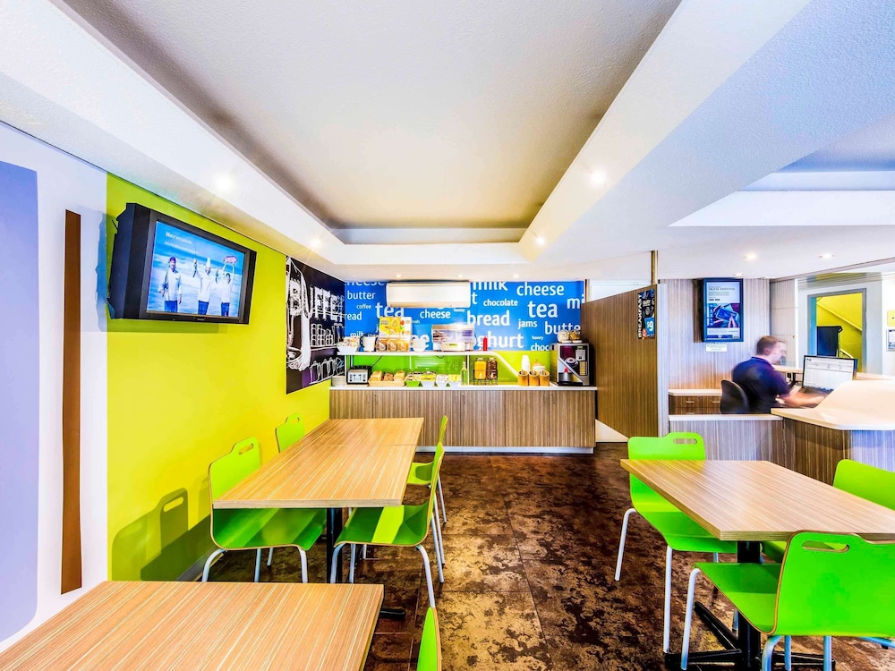 Ibis Budget Fawkner 42/51