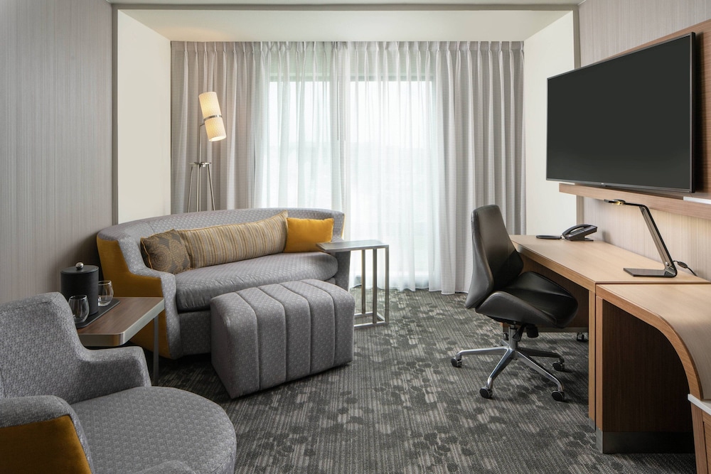 Courtyard By Marriott Lafayette South 31/49